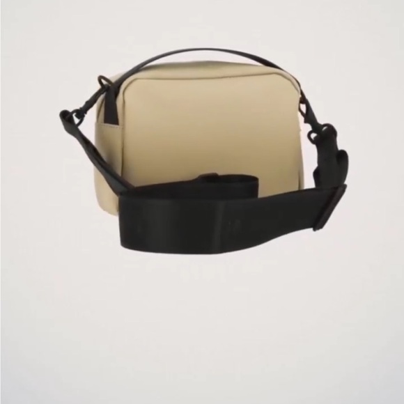 Rains box bag NWT - Picture 4 of 7